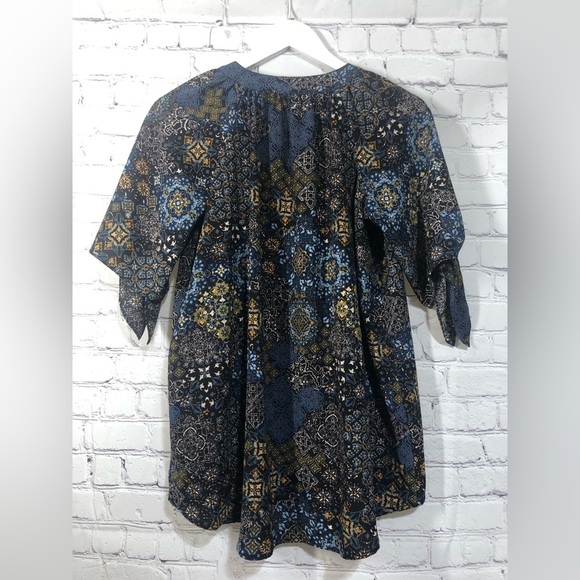 Michael Kors mosaic top - Picture 4 of 8